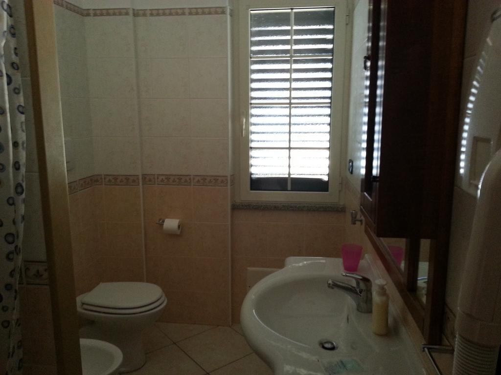 Il Girasole Formia Guesthouse Rooms 外观 照片