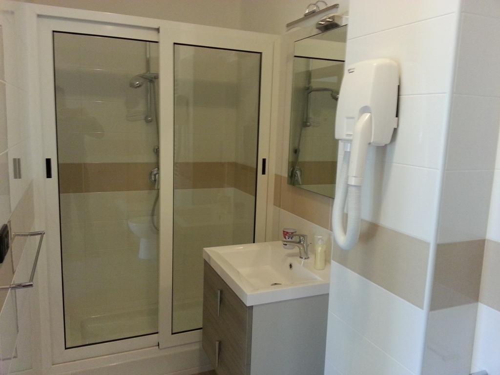 Il Girasole Formia Guesthouse Rooms 外观 照片