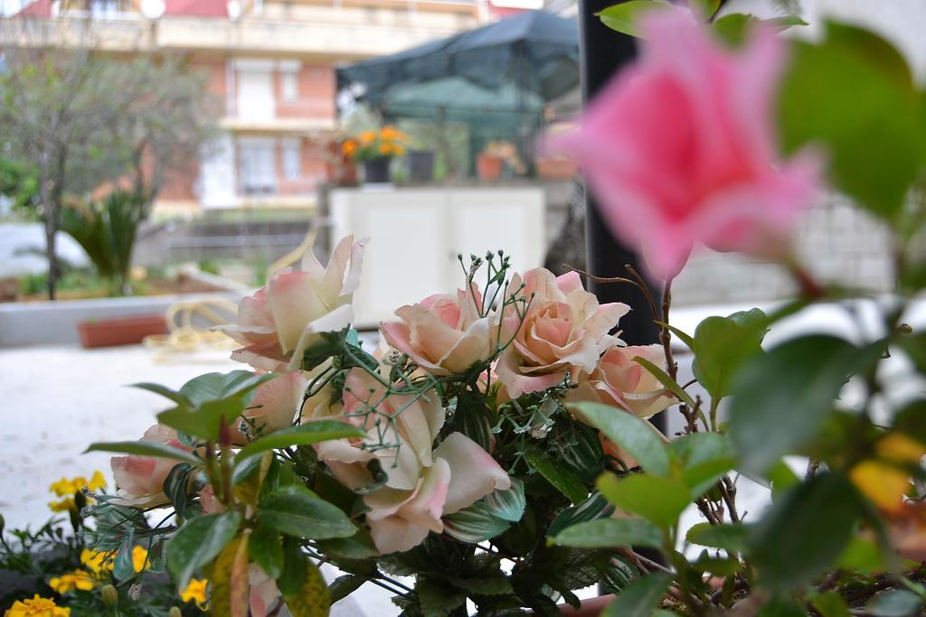 Il Girasole Formia Guesthouse Rooms 外观 照片