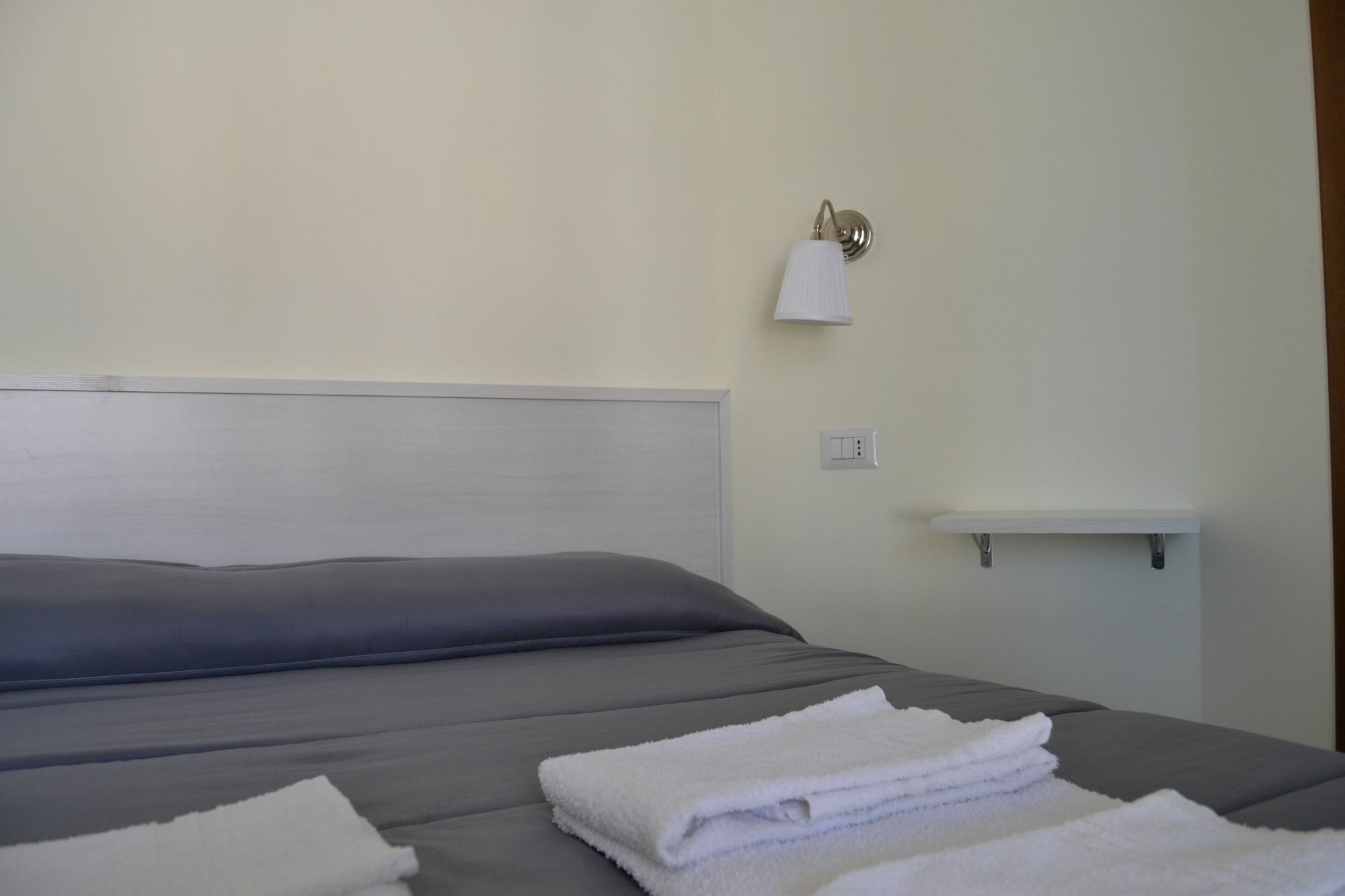 Il Girasole Formia Guesthouse Rooms 外观 照片